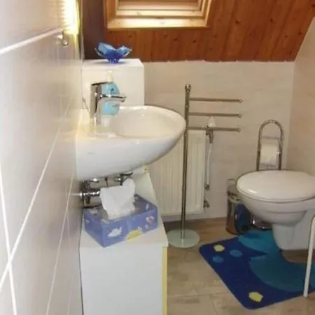 In Beim Boehmischen Park, Cleaning Included